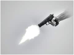 Delhi Police Head Constable Injured: दिल्ली पुलिस के हेड कांस्टेबल को ड्यूटी के दौरान लगी गोली