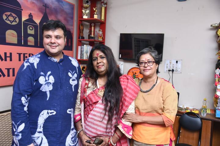 তাঁর কথায়, 'ভাইফোঁটা শব্দটা নিয়ে আমার একটু আপত্তি আছে।'