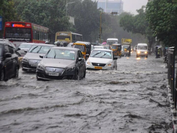 Heavy Rain in Chennai : அடுத்த 3 மணி நேரத்துக்கு மழை வெளுத்து வாங்கும் -  எச்சரிக்கை விடுத்துள்ள வானிலை ஆய்வு மையம்