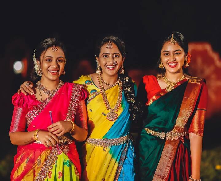 తండ్రి ఎంతగా బతిమిలాడినా, భయపెట్టినా, ఆస్తి ఆశ చూపెట్టినా కేసులు వెనక్కితీసుకోలేదు.చంటి బిడ్డతో కలిసి అత్తమామలతోనే జీవనం సాగిస్తోంది.  (Image credit: Instagram)