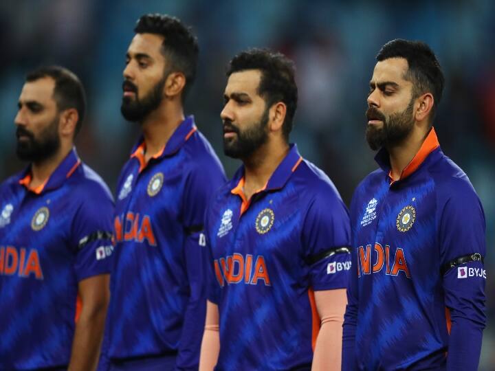 T20 worldcup: With Rohit sharma in Indian cricket team is in good hands says Indian Captain Virat Kohli in his last match as T20 captain 'இவர் கையில் இருக்கும் வரை இந்திய அணி நன்றாக இருக்கும்'- புதிய கேப்டன் குறித்து கோலி !