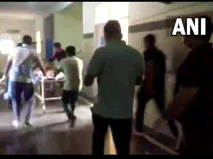 Chhattisgarh CRPF Firing : आपल्याच जवानांवर गोळीबार, CRPF च्या चार जवानांचा मृत्यू Chhattisgarh Four jawans of CRPF 50 Bn killed and 3 injured Chhattisgarh CRPF Firing : आपल्याच जवानांवर गोळीबार, CRPF च्या चार जवानांचा मृत्यू