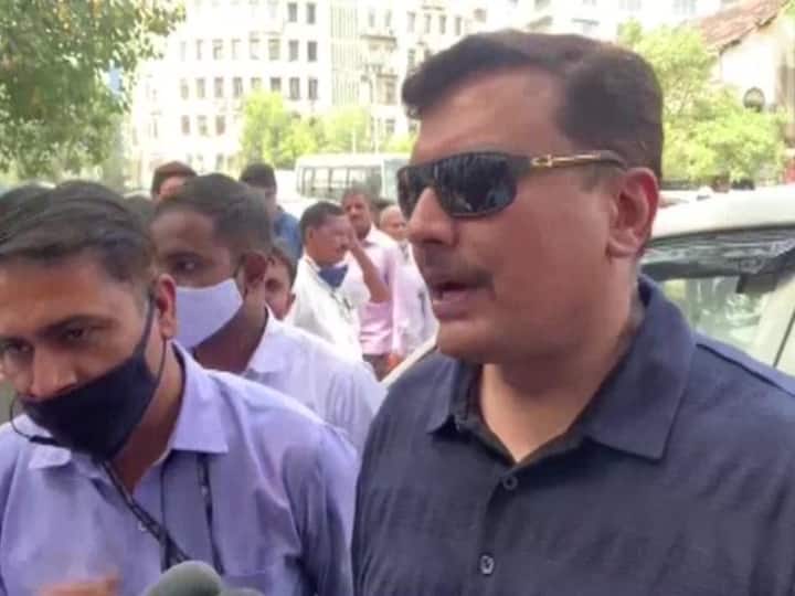 aryan khan Cruise drugs case prabhakar sail visits NCB office for recording of statement ANN Aryan Khan Drugs Case: क्या नए राज खोलेगा प्रभाकर सैल? बयान दर्ज कराने पहुंचा NCB दफ्तर