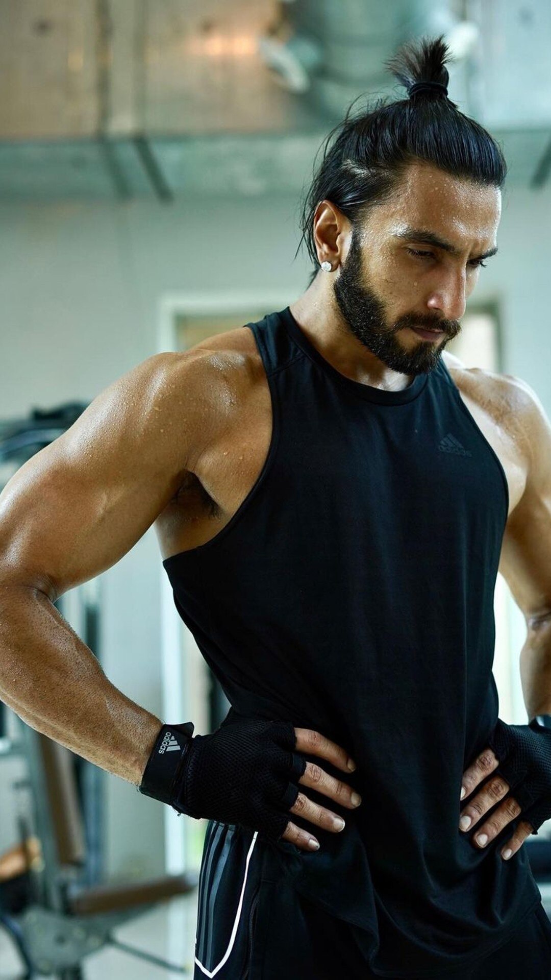 Monday motivation: Ranveer Singh shares a glimpse of his intense workout