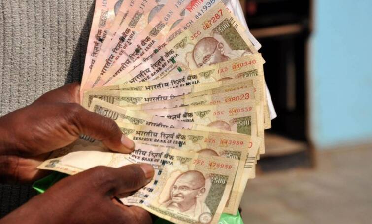 Demonization in India: Before 5 years Modi govt announces demonetization of Rs 500 and Rs 1000 notes Demonization in India: મોદી સરકારે આજથી પાંચ વર્ષ પહેલા  આજના દિવસે બંધ કરી દીધી હતી 500 અને 1000ની ચલણી નોટ, જાણો વિગત