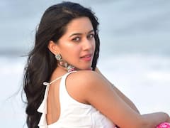 Mirnaliniravi Photos: వరుణ్ తేజ్ 'బుజ్జమ్మ'ని టాలీవుడ్ మరిచిపోయిందా...