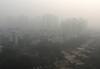 Delhi Air Quality: दिल्ली की एयर क्वालिटी में अभी सुधार के आसार नहीं, जानें कब तक रहेगी ऐसी स्थिति