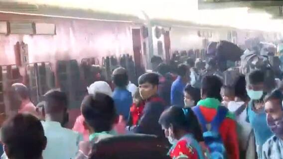 Dhanteras - Diwali के बाद Chhath के लिए उमड़ी भीड़, हो रहा है Corona नियमों का उल्लंघन | Ghanti Bajao