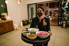 Priyanka Chopra Diwali Bash: Priyanka Chopra  की दिवाली पार्टी में लगा इंडियन खाने का तड़का, मैन्यू में दिखे छोले भठूरे और लड्डू