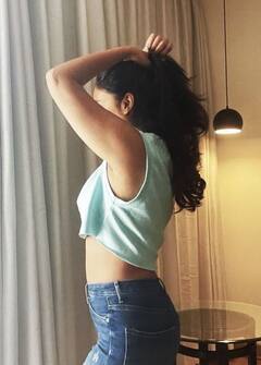 nandita swethaa pics: குமுதாவின் தாறுமாறான கிளாமர் போஸ்கள்...!