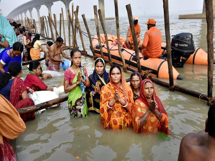 During this festival, women observe a very difficult fast without consuming water. In this photo, Hindu devotees offer prayers at the banks of River Ganga during the first day of Chhath Puja celebration, in Patna, Monday, Nov. 8, 2021. (PTI Photo)