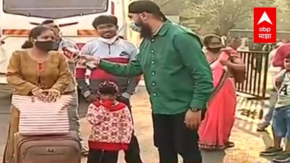 ST Workers Strike : Pune : पुण्यातील एसटी कर्मचाऱ्यांचा संपात सहभाग; स्वारगेट एसटी स्टँडवर गर्दी