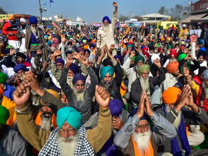 Farmers' Protest To Complete One Year, Protestors To Stage Tractor March Towards Parliament From Nov 29 Amid Monsoon Session 500 Farmers To Stage Daily Tractor March Towards Parliament From Nov 29 To Mark One Year Of Protests