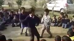 Jharkhand Govt का अजीब फरमान, Mid Day Meal का बोरा बेचें शिक्षक, फिर पैसा खाते में जमा कराएं