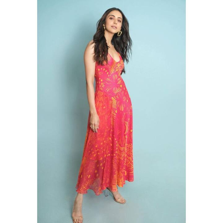 ఈ ఫోటోలు సోషల్ మీడియాలో వైరల్ అవుతున్నాయి. (Photo Courtesy: Instagram)