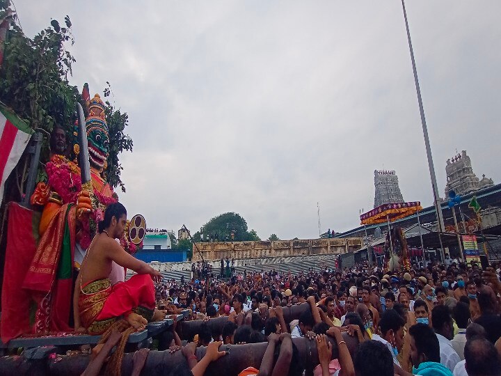 ‛அசுரரை வென்ற இடம் அது தேவரைக் காத்த இடம்...‛ விமர்சையாக நடந்த சூரசம்ஹார விழா!