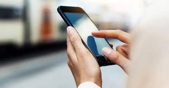 Tips for Selling Old Phone:ফোন বিক্রি করলে কিছু বিষয় খেয়াল রাখতে হবে, নাহলে দিতে হতে পারে খেসারত