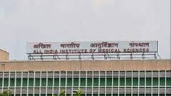 Delhi: এনকাউন্টার! AIIMS-এর সামনে পুলিশ-দুষ্কৃতী গুলির লড়াইয়ে আহত দুষ্কৃতী | Bangla News