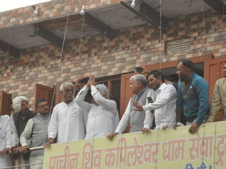 Haryana News, Rohtak police registered case against 200 people in Manish Grover case Haryana News: रोहतक में बीजेपी नेता को बंदी बनाने का मुद्दा गहराया, 200 लोगों पर मामला दर्ज हुआ