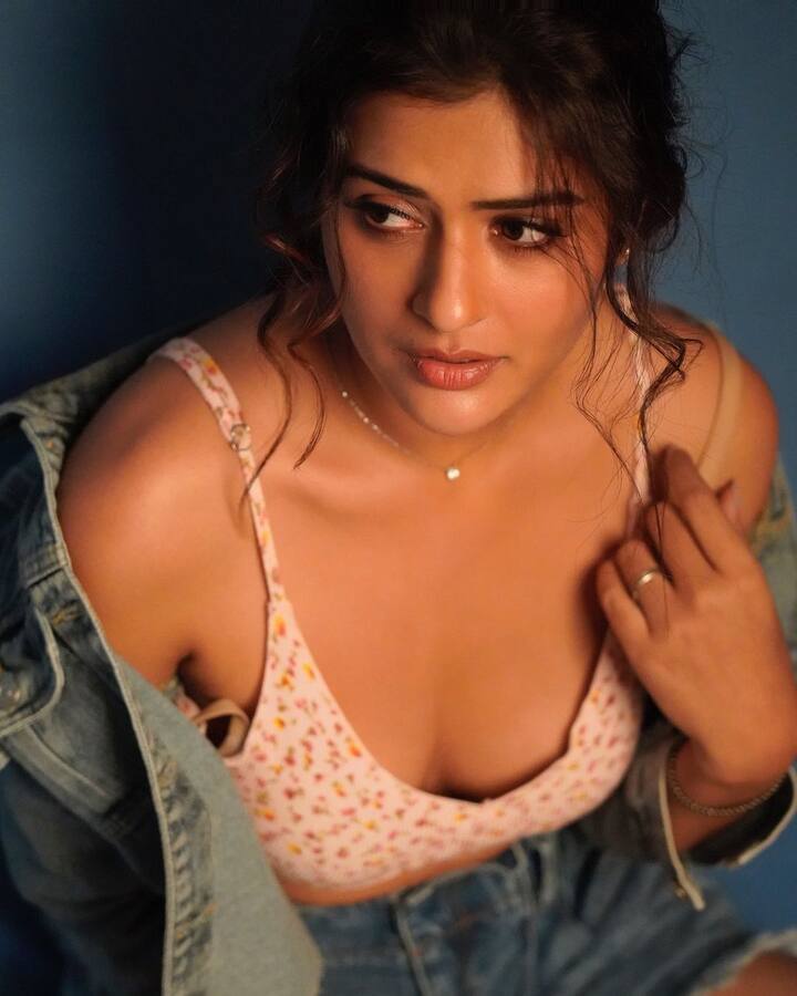 హాట్‌నెస్, క్యూట్‌నెస్ కలిపి పాయల్ రాజ్‌పుత్ లానే ఉంటుందేమో. (Image credit: Instagram)