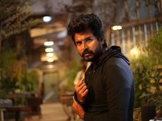 Don Movie Update: மழையோ புயலோ ஒன்றும் செய்யாது... அடாது மழையிலும் விடாது டப்பிங் பேசிய சிவகார்த்திகேயன்