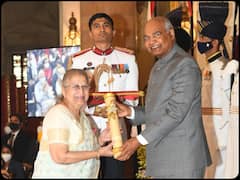 पद्म भूषण मिलने के बाद पूर्व लोकसभा अध्यक्ष Sumitra Mahajan की पहली प्रतिक्रिया, जानें- दिल को छू लेने वाली कैसी बात कही है