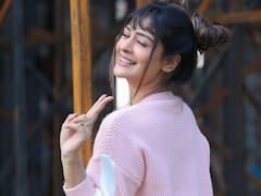 Payal Rajputh Photos: మబ్బులోన వానవిల్లులా...మట్టిలోన నీటిజల్లులా... అందమైన పాయల్