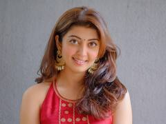 Pranitha Subhash Photos: దివ్వెల వెలుగులో మెరిసిపోతున్న బాపుగారి బొమ్మ