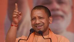 Akhilesh Yadav के गढ़ में CM Yogi की सेंधमारी! | Baat To Chubhegi