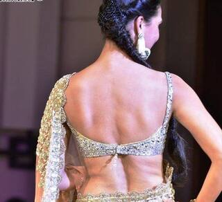 ડેટિંગ સાઈટ પર પોતાની પ્રોફાઈલ જોઈને આ હોટ એક્ટ્રેસ ચોંકી ગઈ. ઈન્સ્ટાગ્રામ પર કરી શું સ્પષ્ટતા ?