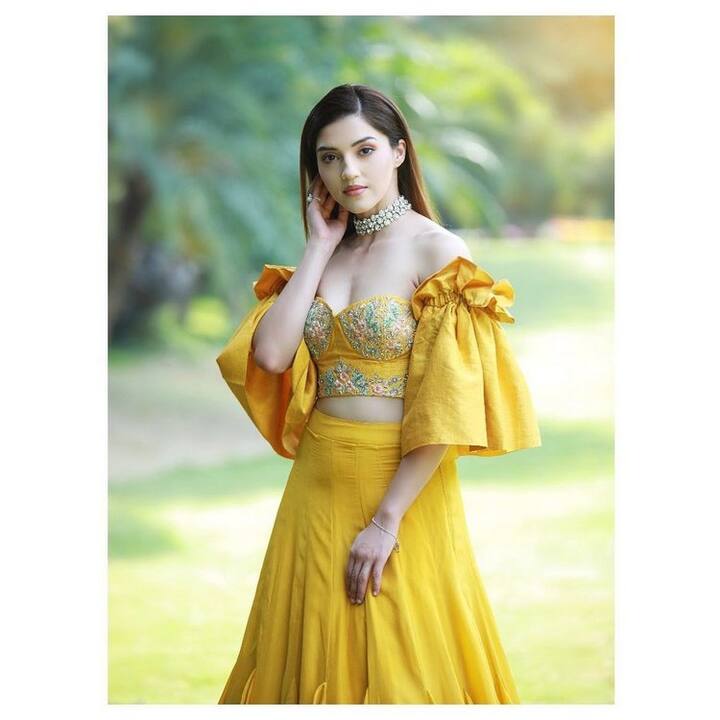 'కృష్ణగాడి వీరప్రేమ గాథ' సినిమాతో హీరోయిన్ గా ఎంట్రీ ఇచ్చింది మెహ్రీన్ (Image Courtesy: Instagram)