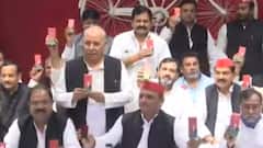 UP Chunav: Akhilesh Yadav की परफ्यूम पॉलिटिक्स मोह लेगी जनता का मन?