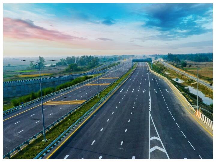 Purvanchal Expressway: दिल्ली से बिहार जाने वालों की राह होगी और आसान, यहां जानिए कैसे