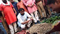 छठ पूजा 2021 की खरीददारी करते दिखे Ravi Kishan, सूप से लेकर डलिया तक बहुत कुछ खरीदा, देखें तस्वीरें