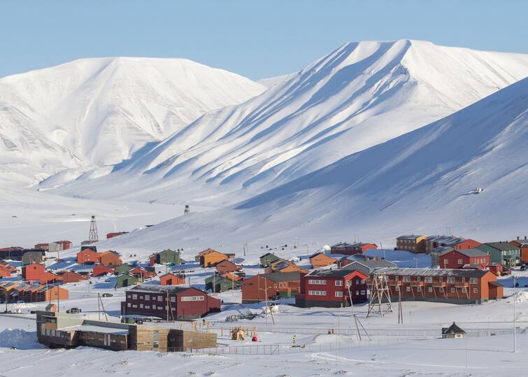 longyearbyen unique city of the world where it is forbidden to die know the reason behind it ਦੁਨੀਆ ਦਾ ਅਨੋਖਾ ਸ਼ਹਿਰ ਜਿੱਥੇ ਮੌਤ ਨੂੰ ਨਹੀਂ ਮਿਲਦੀ ਐਂਟਰੀ, ਪਿਛਲੇ 70 ਸਾਲ ਤੋਂ ਇੱਥੇ ਨਹੀਂ ਹੋਈ ਕੋਈ ਮੌਤ