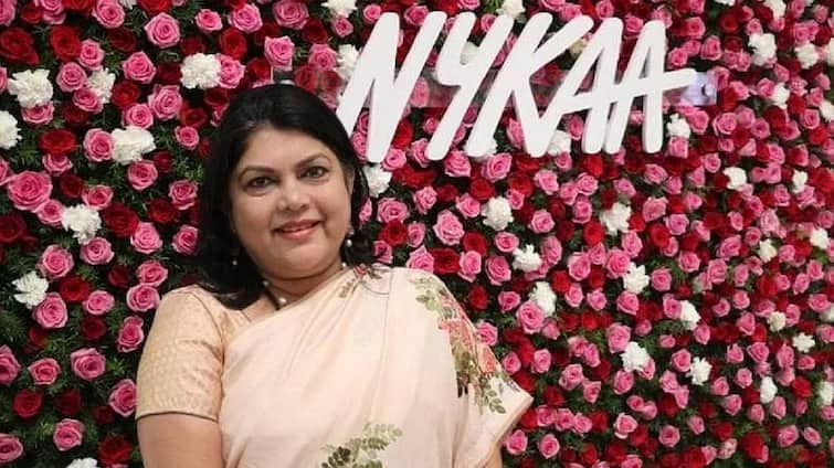 Nykaa's founder Falguni Nair became the biggest self-made woman billionaire in such a country રોકાણકારોને કમાણી કરાવનારી Nykaa ના ફાઉન્ડર ફાલ્ગુની નાયરે કઈ રીતે ઉભી કરી અબજોની કંપની