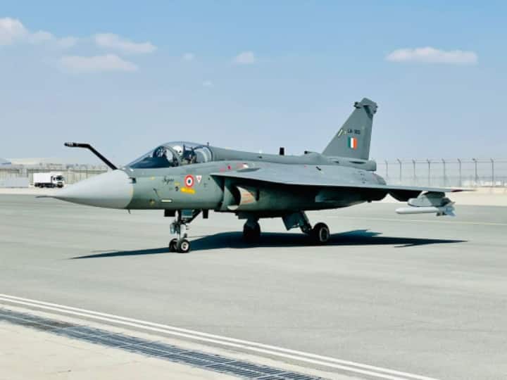 Indian airforce in Dubai Air Show on the invitation of UAE government Dubai AirShow में दिखेगा Indian Airforce का हवाई युद्धाभ्यास, ये फाइटर जेट होंगे हिस्सा