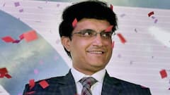 Sourav Promote ISL: ২২ গজে নয়, আইএসএলের প্রচারে নেমে পড়লেন সৌরভ, ভাইরাল ভিডিও