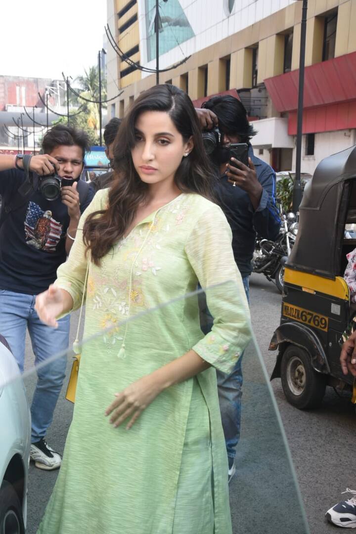 আগামী ছবি 'সত্যমেব জয়তে ২'-তে এই গান দেখা যাবে।