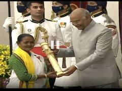 Chutni Mahto Padma Shri: छुटनी महतो को मिला पद्मश्री सम्मान, डायन प्रथा के नाम पर कभी जीनी पड़ी थी नारकीय जिंदगी 