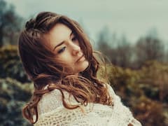 Vitamin E: జుట్టురాలిపోకుండా ఒత్తుగా పెరగాలా... చక్కటి పరిష్కారం విటమిన్ ఇ