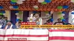 TMC: 'পুলিশ-প্রশাসন আমাদের, ইঞ্চিতে ইঞ্চিতে বুঝে নেব!', TMC নেতার হুমকির ভিডিও ভাইরাল। Bangla News