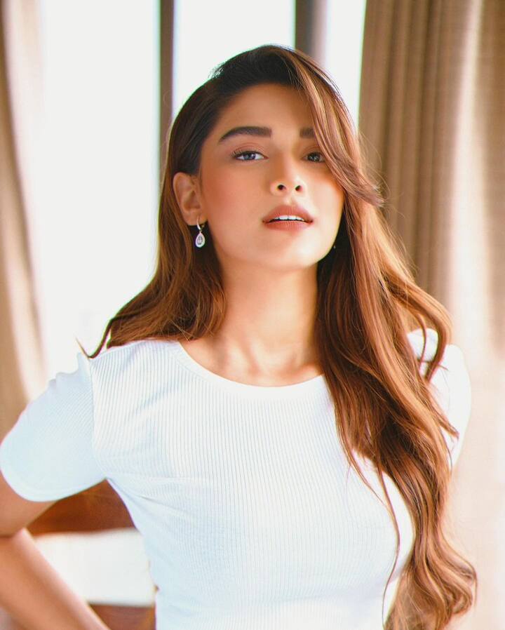 ఈ అమ్మడి క్యూట్ ఫోటోలను చూసి మీరూ ఆనందించండి. (Image credit: Instagram)