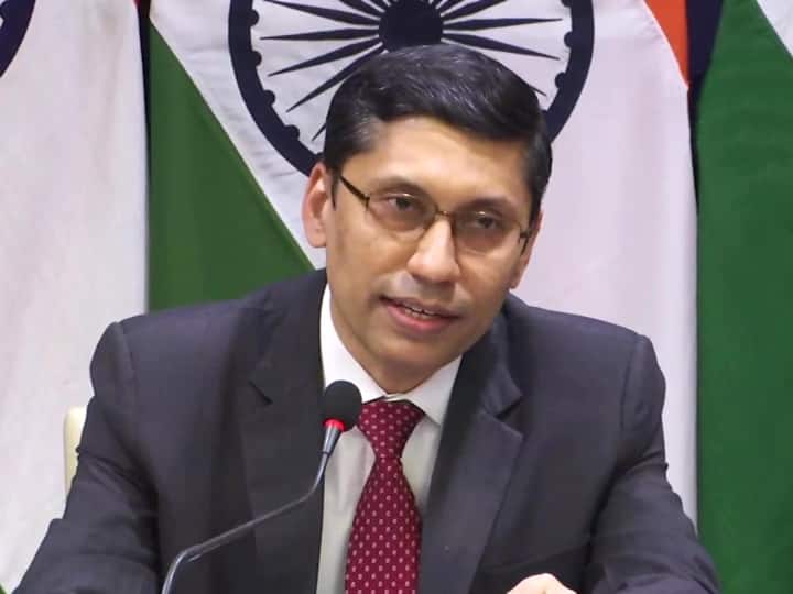 New Route Through Moldova Made Operational, 8000 Indians Left Ukraine Since Advisory Issued: MEA New Route Through Moldova Made Operational, 8000 Indians Left Ukraine Since Advisory Issued: MEA