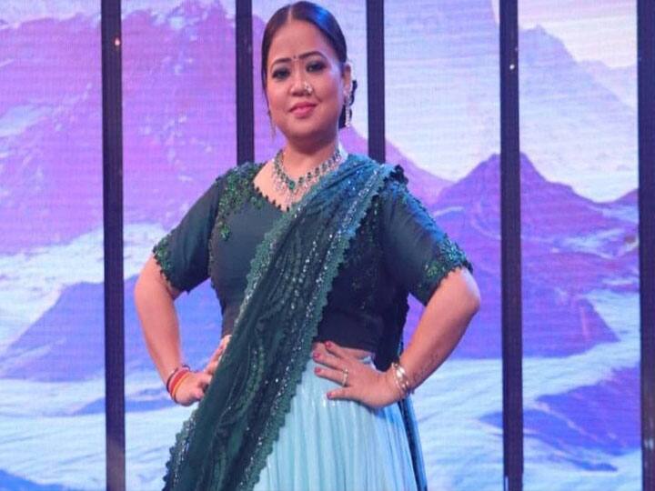 उनके पास एक ऑडी क्यू5 भी है. मीडिया रिपोर्ट के मुताबिक ऑडी क्यू5 की कीमत 50.27 लाख रुपये से शुरू होकर 56.26 लाख रुपये तक जाती है. इसी के साथ मीडिया रिपोर्ट के मुताबिक Q5 के डीजल की कीमत ₹ 50.27 लाख ₹ 56.26 लाख के बीच है.