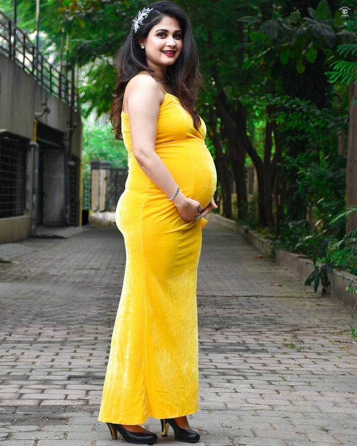 रुची आणि अंकित यांचे 2 डिसेंबर 2015 रोजी लग्न झाले होते. (photo : ruchisavarn/ig )