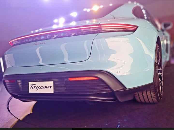 पोर्श ने भारत में लॉन्च की इलेक्ट्रिक Taycan और Macan SUV, जानें फीचर्स और कीमत