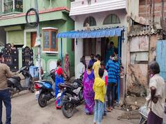 கோவை: மேலாடையை கழட்டக் கூறி ஆசிரியர் பாலியல் தொல்லை? 11ம் வகுப்பு மாணவி தற்கொலை! தீவிர விசாரணை!