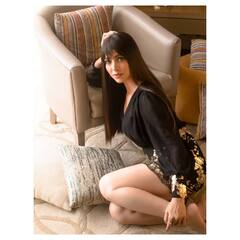 Tejaswini Pandit : तेजाचा बोल्ड लूक, फोटो पाहून म्हणाल ही तर 'बार्बी डॉल'