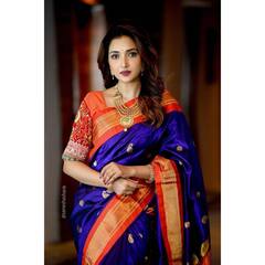 Rupali Bhosale :‘आई कुठे काय करते’ फेम रुपालीवर शोभतेय पैठणी खास!